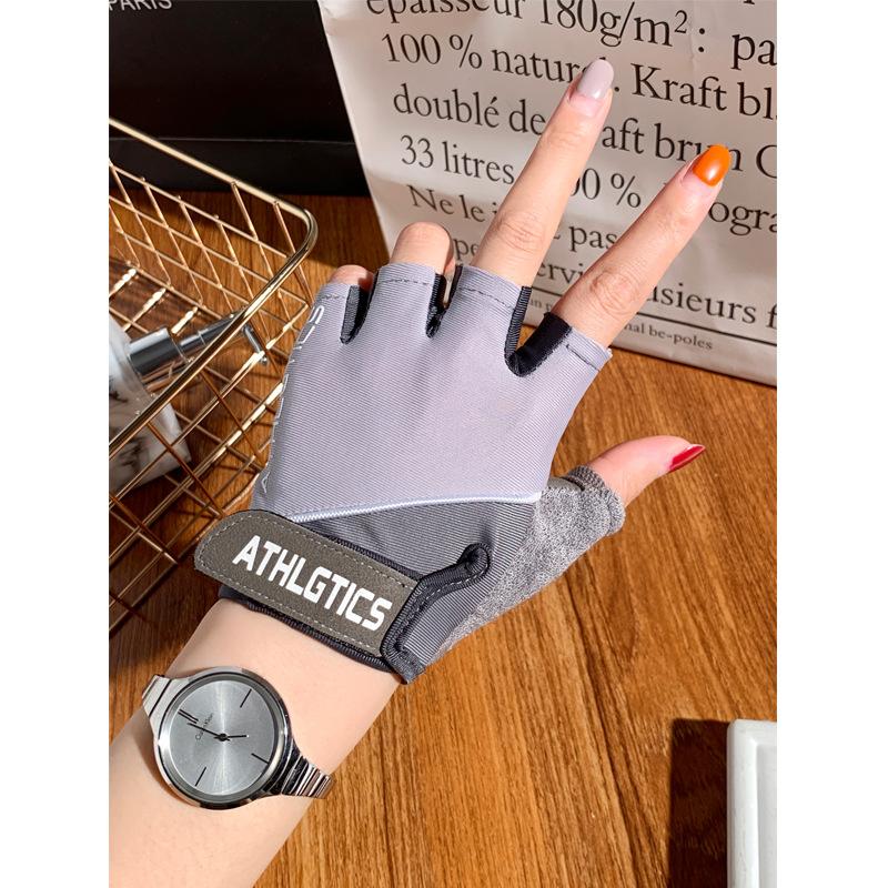 Fitness gloves half finger exercise S сірий колір
Fitness gloves half finger exercise S сірий колір