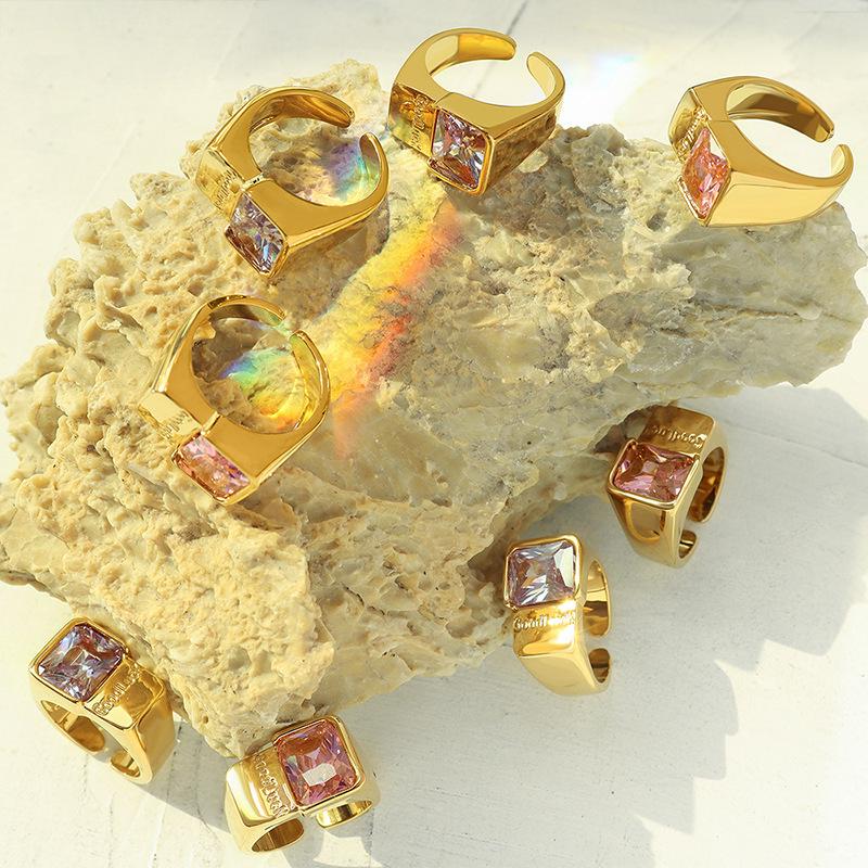 Colorful Zircon Design Exaggerated Titanium Steel Ring for Women - 18K Gold Plated Size 7
Colorful Zircon Design Exaggerated Titanium Steel Ring for Women - 18K Gold Plated Size 7