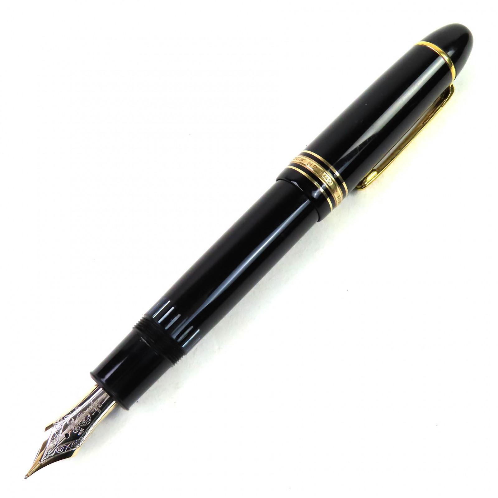 Very Good MONTBLANC fountain pen Meisterstück 149 14K White Star Nib black Used
Very Good MONTBLANC fountain pen Meisterstück 149 14K White Star Nib black Used