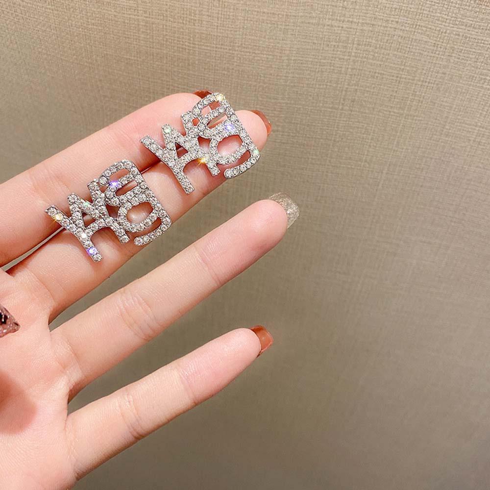Girl Crystal Korean Rhinestone Copper Stud Earrings Letter Earrings Dangle Earrings Fashion Jewelry
Girl Crystal Korean Rhinestone Copper Stud Earrings Letter Earrings Dangle Earrings Fashion Jewelry