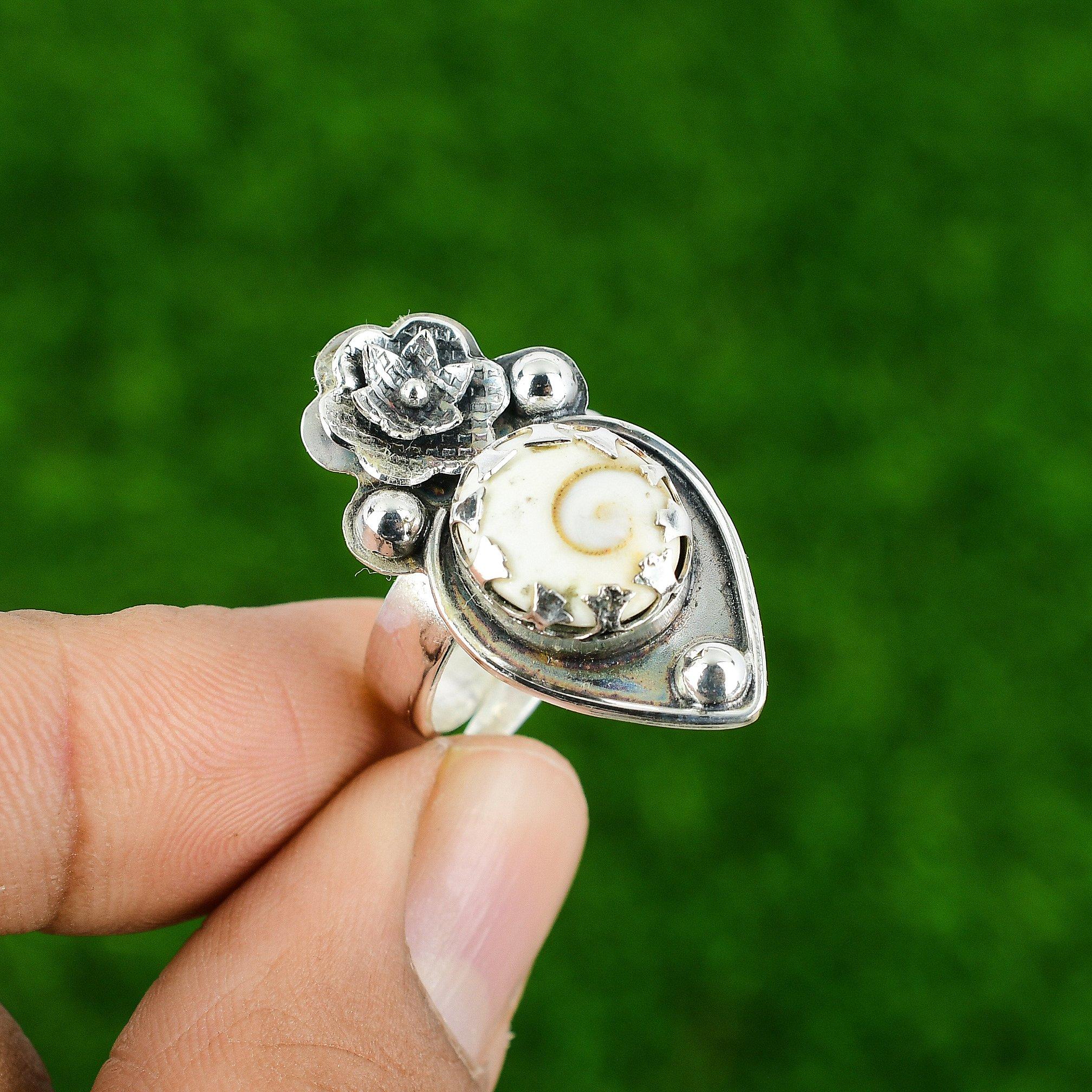 Gift For Her Natural Shiva Eye Shell Statement Flower Adjustable Ring 925 Silver Adjustable
Gift For Her Natural Shiva Eye Shell Statement Flower Adjustable Ring 925 Silver Adjustable