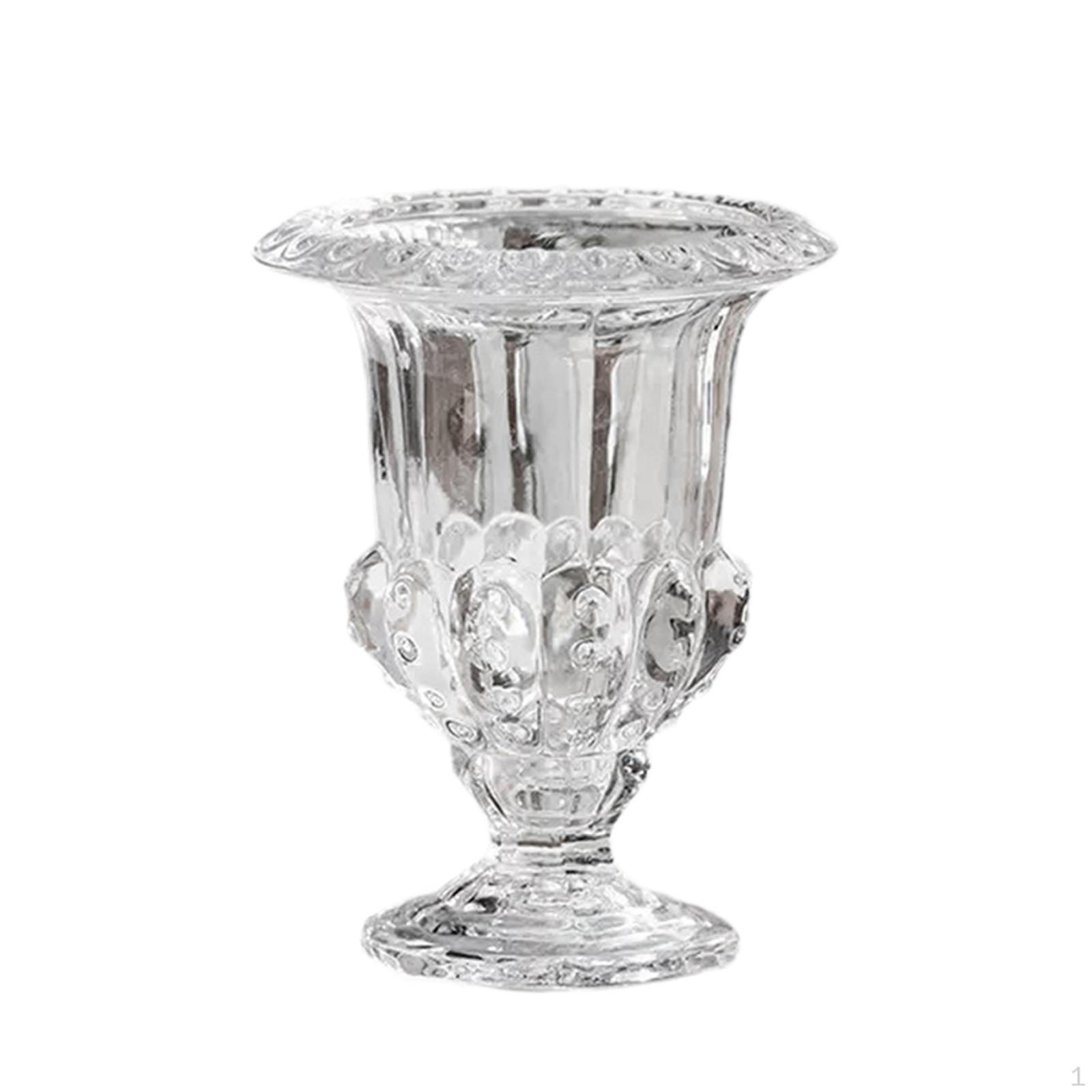 Прозрачная настольная ваза для демонстрации и расстановки цветов на столе в гостиной S
Прозрачная настольная ваза для демонстрации и расстановки цветов на столе в гостиной S