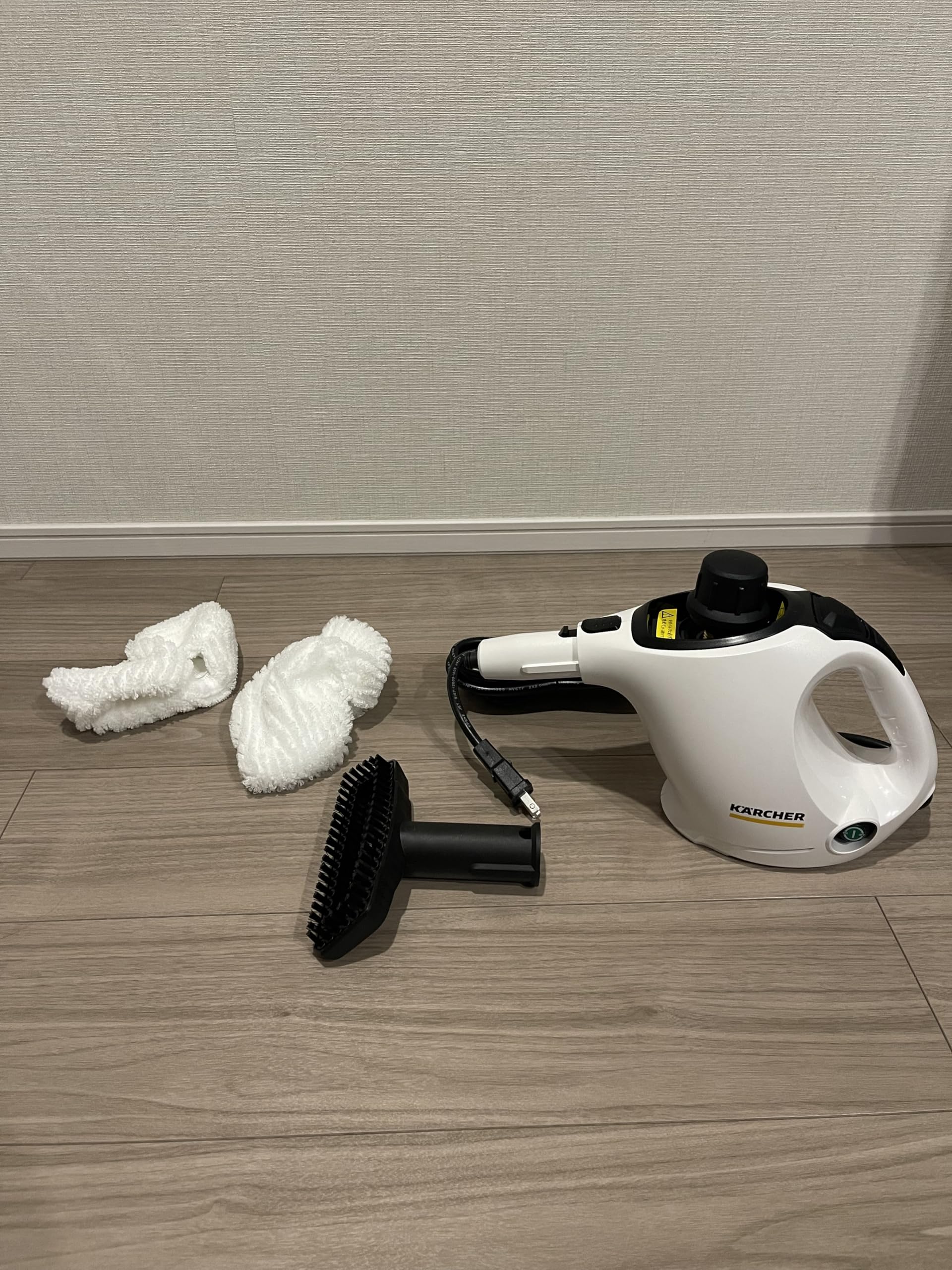 Пароочисник Karcher SC MINI Компактна модель ідеально підходить для повсякденного використання Зручний Легкий Стабільний нагрів парового котла при високій температурі Піднімає вперті
Пароочисник Karcher SC MINI Компактна модель ідеально підходить для повсякденного використання Зручний Легкий Стабільний нагрів парового котла при високій температурі Піднімає вперті