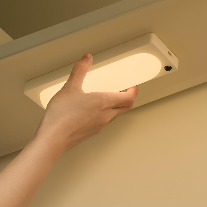 Room Decor Night light Induction Bedside Lamps Rechargeable Motion Sensor Led Strip Light Led Motion Sensor Lamp зелений
Room Decor Night light Induction Bedside Lamps Rechargeable Motion Sensor Led Strip Light Led Motion Sensor Lamp зелений