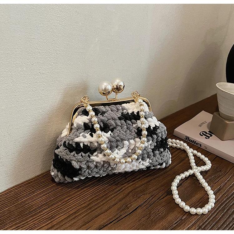 Fashion Knitted Crossbody Bag Pearl Chain Shoulder Bag Fashion Crossbody Bag Multi Functional Commuter Handbag
Fashion Knitted Crossbody Bag Pearl Chain Shoulder Bag Fashion Crossbody Bag Multi Functional Commuter Handbag