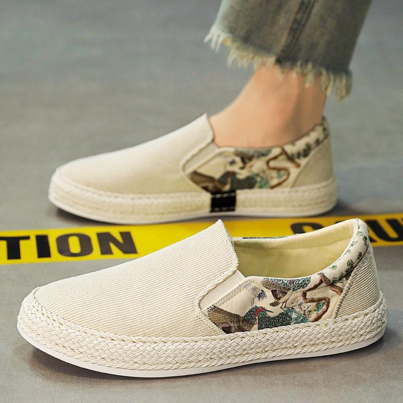 One-pedal lazy shoes men s spring and summer 2024 new men s shoes trendy cloth shoes men s straw corduroy board shoes 44
One-pedal lazy shoes men s spring and summer 2024 new men s shoes trendy cloth shoes men s straw corduroy board shoes 44