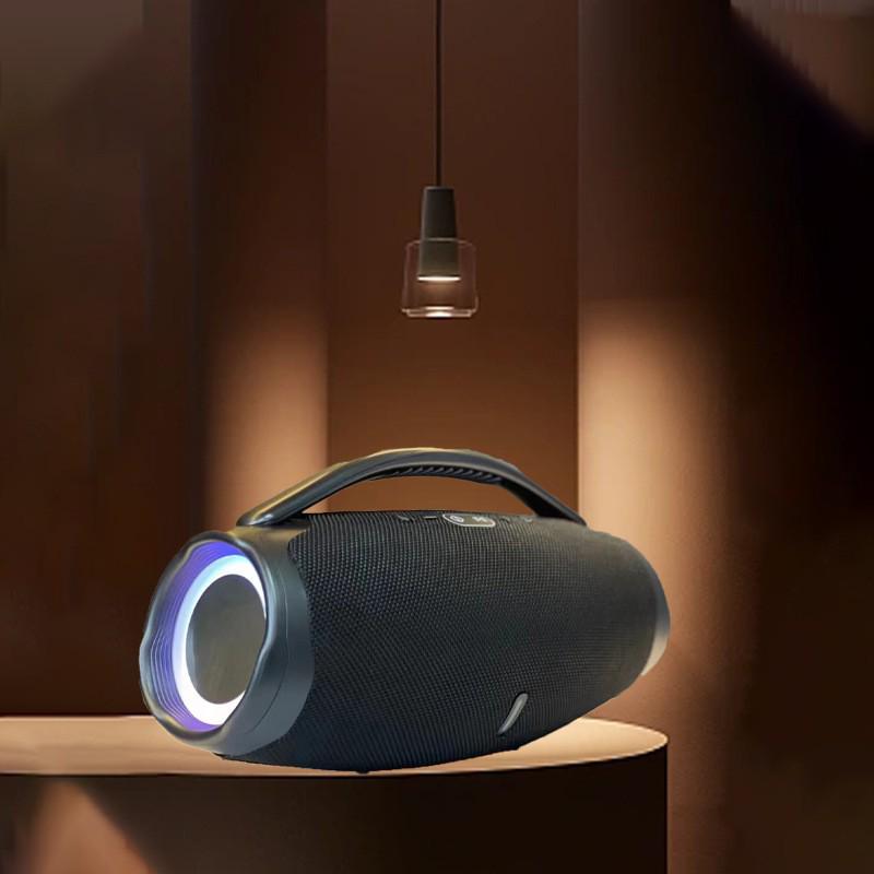 Водонепроницаемый портативный динамик JB Wars God III Bluetooth With Light синий 
Водонепроницаемый портативный динамик JB Wars God III Bluetooth With Light синий