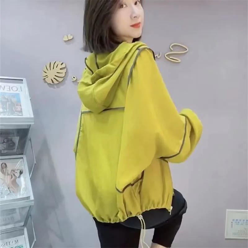 Lightweight and Comfortable Contrasting Color Hooded Loose Short Coat Sun Protection Clothing Women s Thin Summer New Top 4XL жовтий
Lightweight and Comfortable Contrasting Color Hooded Loose Short Coat Sun Protection Clothing Women s Thin Summer New Top 4XL жовтий
