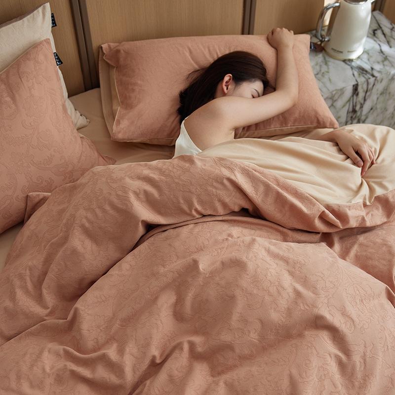 Комплект из 4 предметов из утолщенного хлопка класса А на осень и зиму, пододеяльник из скандинавского чистого хлопка, простыня, наволочка, постельное белье в стиле ретро 1.2m bed sheet three-piece set quilt cover 1.5*2m
Комплект из 4 предметов из утолщенного хлопка класса А на осень и зиму, пододеяльник из скандинавского чистого хлопка, простыня, наволочка, постельное белье в стиле ретро 1.2m bed sheet three-piece set quilt cover 1.5*2m