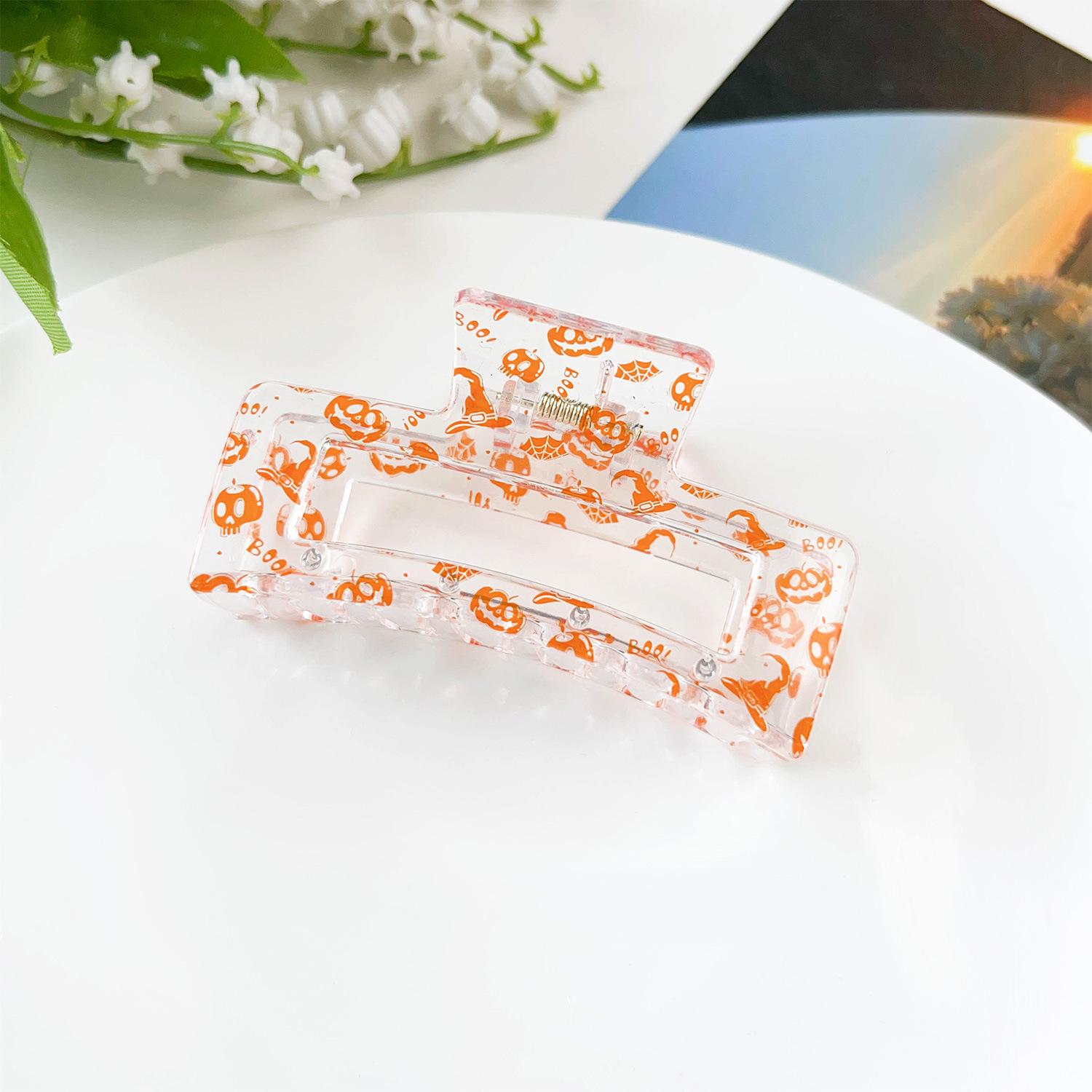 Sweet fruit love printing grab clip Korean version of the new shark clip simple small fresh half tie hairpin hair accessories PS
Sweet fruit love printing grab clip Korean version of the new shark clip simple small fresh half tie hairpin hair accessories PS