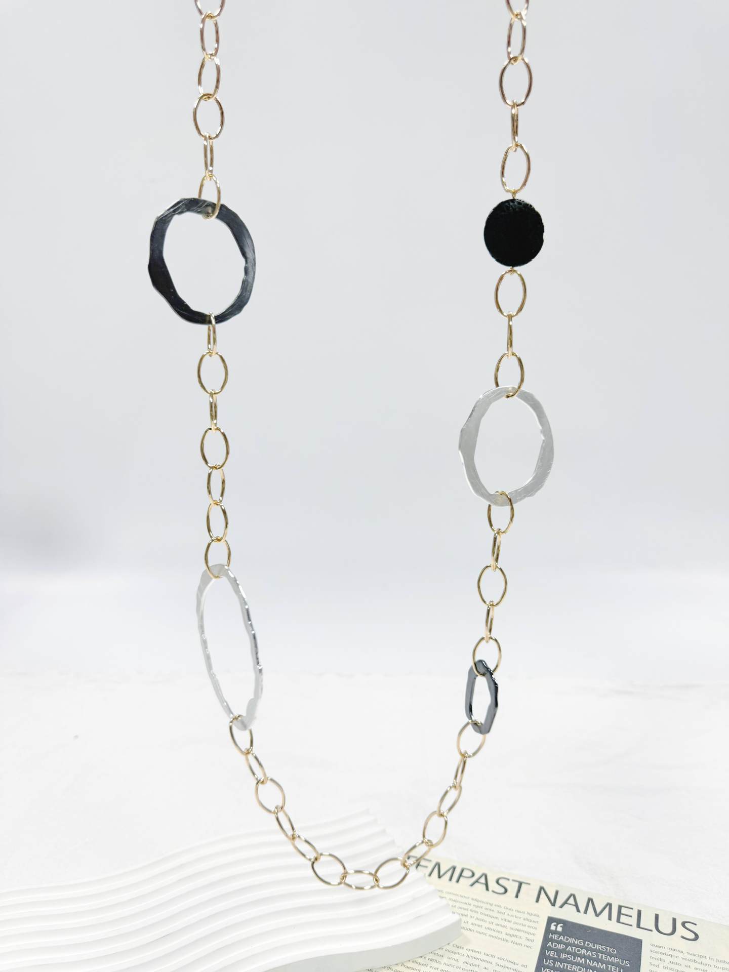 Women S Sweater Chain Fashion Exaggerated Versatile Geometric Metal Brushed Long Necklace
Women S Sweater Chain Fashion Exaggerated Versatile Geometric Metal Brushed Long Necklace