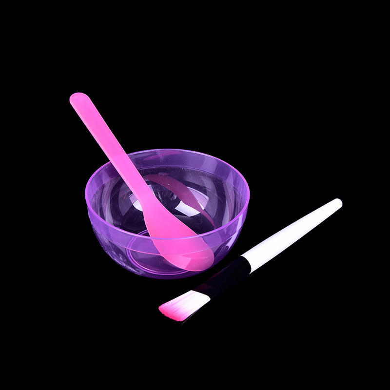 Домашній макіяж. Краса своїми руками. Маска для обличчя. Миска. Щітка. Ложка. Набір інструментів
Домашній макіяж. Краса своїми руками. Маска для обличчя. Миска. Щітка. Ложка. Набір інструментів