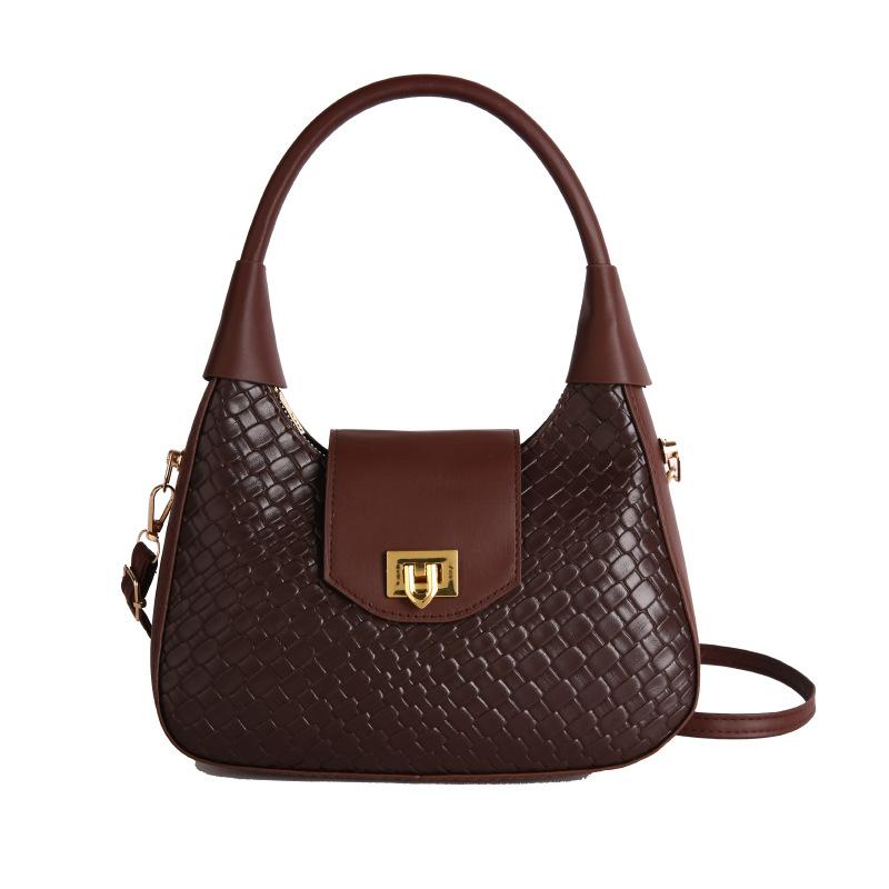 Literary and artistic single shoulder armpit bag, autumn new largecapacity handbag, fashionable and casual solid color crescent bag
Literary and artistic single shoulder armpit bag, autumn new largecapacity handbag, fashionable and casual solid color crescent bag