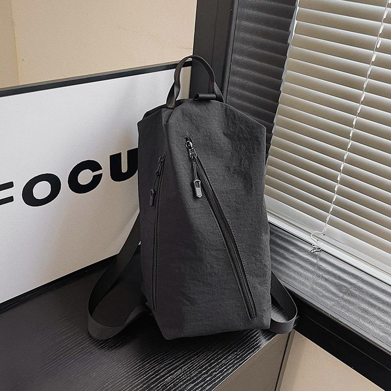 Large Capacity Sports Gym Bag Multi-Functional Backpack Crossbody Bag Stylish Outdoor Travel Backpack for Fitness and Daily Use 35x17x15cm сірий колір
Large Capacity Sports Gym Bag Multi-Functional Backpack Crossbody Bag Stylish Outdoor Travel Backpack for Fitness and Daily Use 35x17x15cm сірий колір