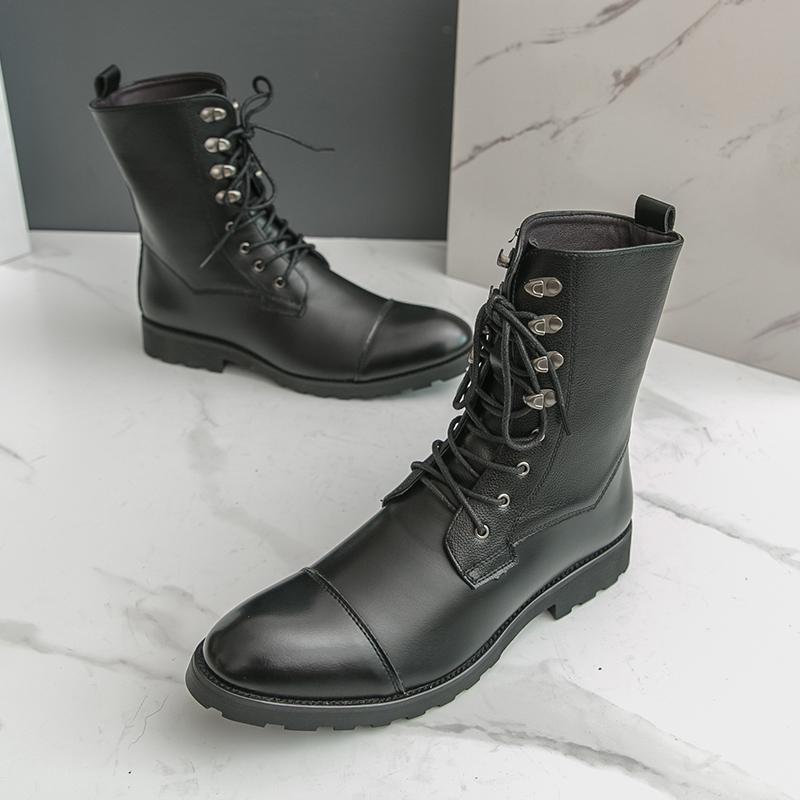 Retro Designer High Tops Men Lace-up Cowboy Boots Luxury Pointed Toe Biker Boots Man Leather Motorcycle Shoes 38 чорний
Retro Designer High Tops Men Lace-up Cowboy Boots Luxury Pointed Toe Biker Boots Man Leather Motorcycle Shoes 38 чорний