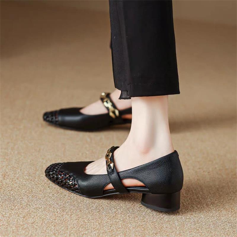 French square head women s single shoes elegant square head word sandals 2025 summer temperament fashionable hollow breathable women s shoes 40
French square head women s single shoes elegant square head word sandals 2025 summer temperament fashionable hollow breathable women s shoes 40