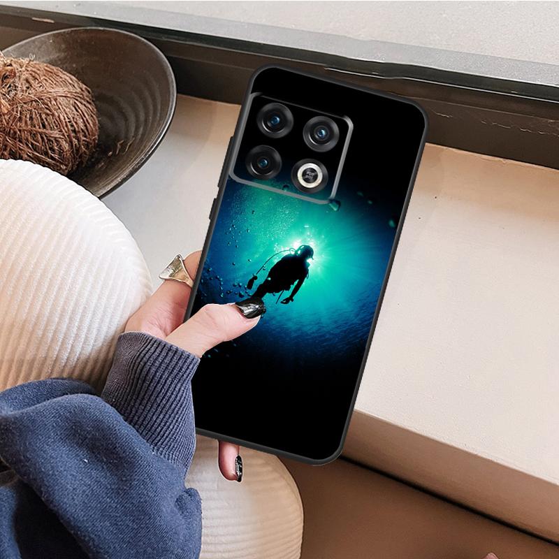 Чехол для OnePlus Nord 5 CE 2 3 4 Lite N20 N30 с изображением дайвера для подводного плавания Для OnePlus 15 13 12 11 8T 10T 13T 12R 13R 15R OnePlus 13R
Чехол для OnePlus Nord 5 CE 2 3 4 Lite N20 N30 с изображением дайвера для подводного плавания Для OnePlus 15 13 12 11 8T 10T 13T 12R 13R 15R OnePlus 13R