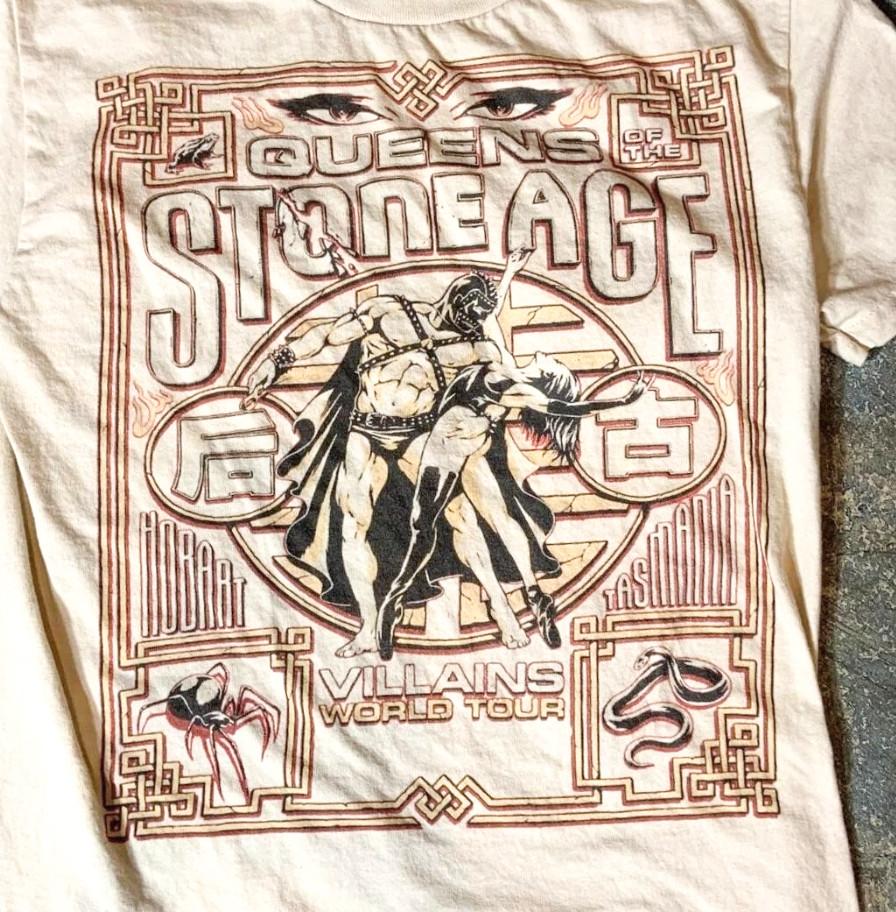 Queens of the Stone Age White Unisex Cotton Tee All Size DI1050 Unisex T-Shirt L
Queens of the Stone Age White Unisex Cotton Tee All Size DI1050 Unisex T-Shirt L