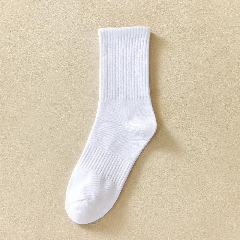 1/5pairs Men s Sports Socks Couple Mid Tube Sports Solid Color Knitted Socks for Spring and Summer Basketball Socks for Men One Size
1/5pairs Men s Sports Socks Couple Mid Tube Sports Solid Color Knitted Socks for Spring and Summer Basketball Socks for Men One Size