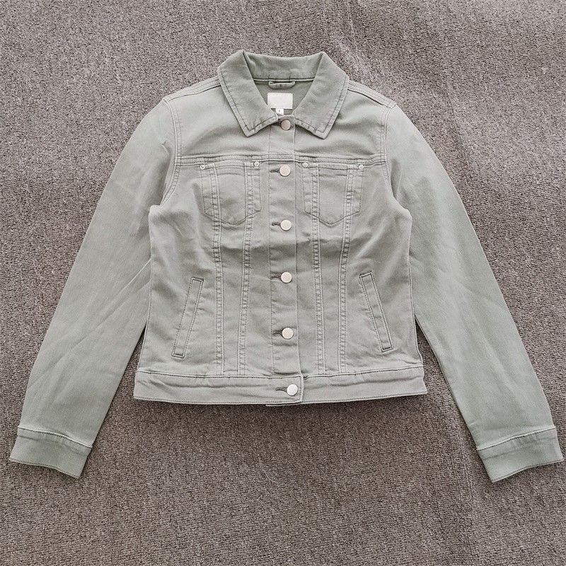 Американский Одинарный Новый Весна и Лето Чистый Хлопок Большой Размер Джинсовая Верхняя Одежда Полная Девушка Женская Одежда Мода Карман Длинный Рукав Трехцветная Куртка Army Green 10
Американский Одинарный Новый Весна и Лето Чистый Хлопок Большой Размер Джинсовая Верхняя Одежда Полная Девушка Женская Одежда Мода Карман Длинный Рукав Трехцветная Куртка Army Green 10