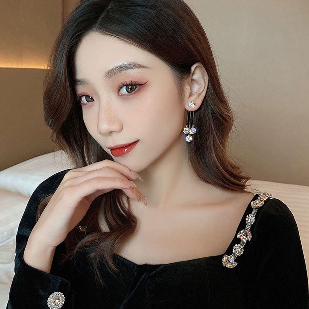Rhinestone Pendent Solid Color Tassel Korean Earrings Women Jewelry Accessories Dangle Earrings
Rhinestone Pendent Solid Color Tassel Korean Earrings Women Jewelry Accessories Dangle Earrings