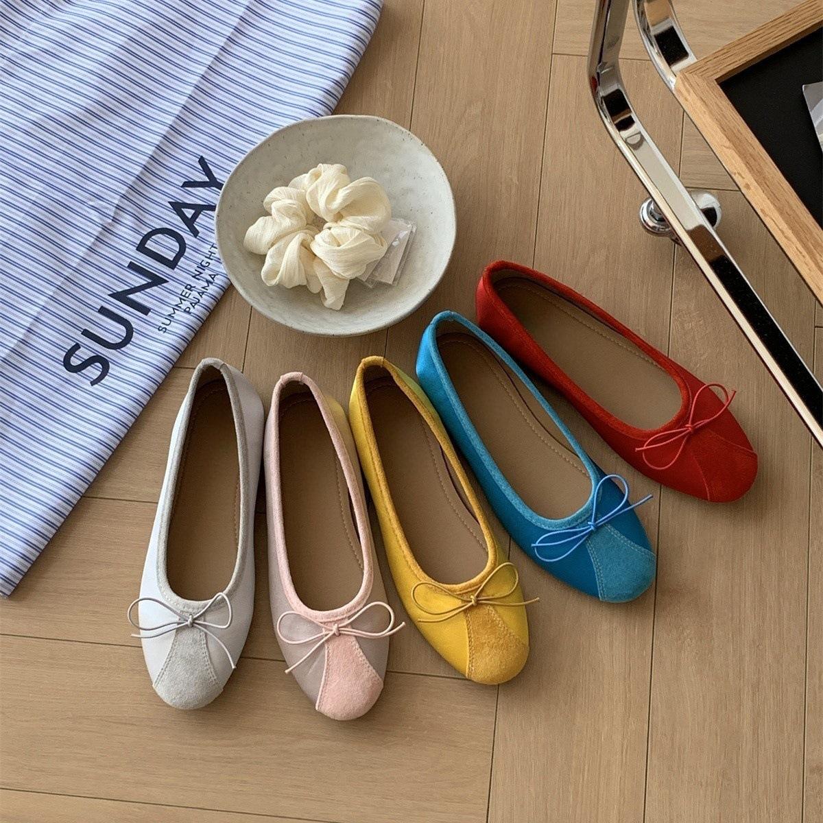Retro flat-soled grandma shoes spring and summer niche splicing bow ballet style shallow mouth laden shoes soft-soled single shoes women 35
Retro flat-soled grandma shoes spring and summer niche splicing bow ballet style shallow mouth laden shoes soft-soled single shoes women 35