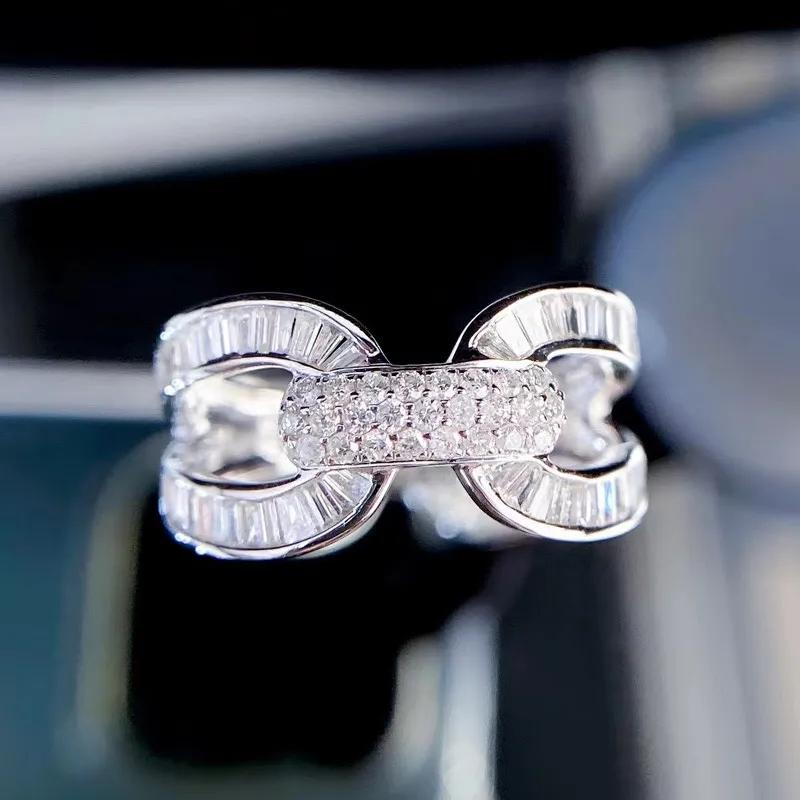 Huitan New Fashion Finger Zircon Ring Female Gorgeous Engagement Party Accessories with Brilliant Cubic Zirconia Wedding Band 6
Huitan New Fashion Finger Zircon Ring Female Gorgeous Engagement Party Accessories with Brilliant Cubic Zirconia Wedding Band 6