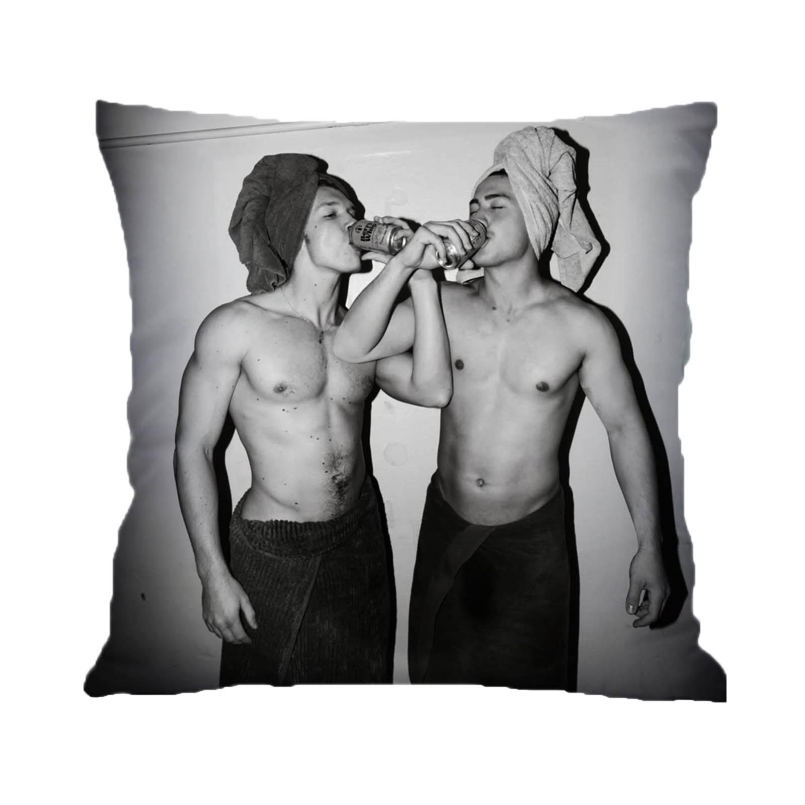 Square Throw Pillow with Printed Design 40x40cm Including Insert Soft Decorative Cushion Cover for Home Sofa Bedroom Living Room one size
Square Throw Pillow with Printed Design 40x40cm Including Insert Soft Decorative Cushion Cover for Home Sofa Bedroom Living Room one size