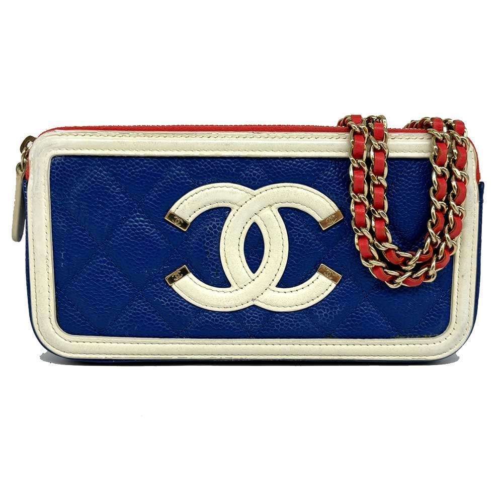 Used CHANEL filigreeShoulder Bag leather Women
Used CHANEL filigreeShoulder Bag leather Women
