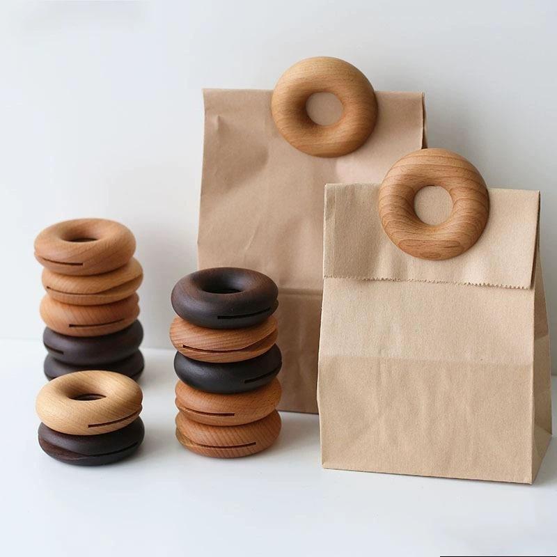 Solid Wood Sealing Clip, Donut Shaped, Vintage, Wooden Sealing Clip, Walnut, Beech Clip, Office, Snack Bag Clip Beech
Solid Wood Sealing Clip, Donut Shaped, Vintage, Wooden Sealing Clip, Walnut, Beech Clip, Office, Snack Bag Clip Beech
