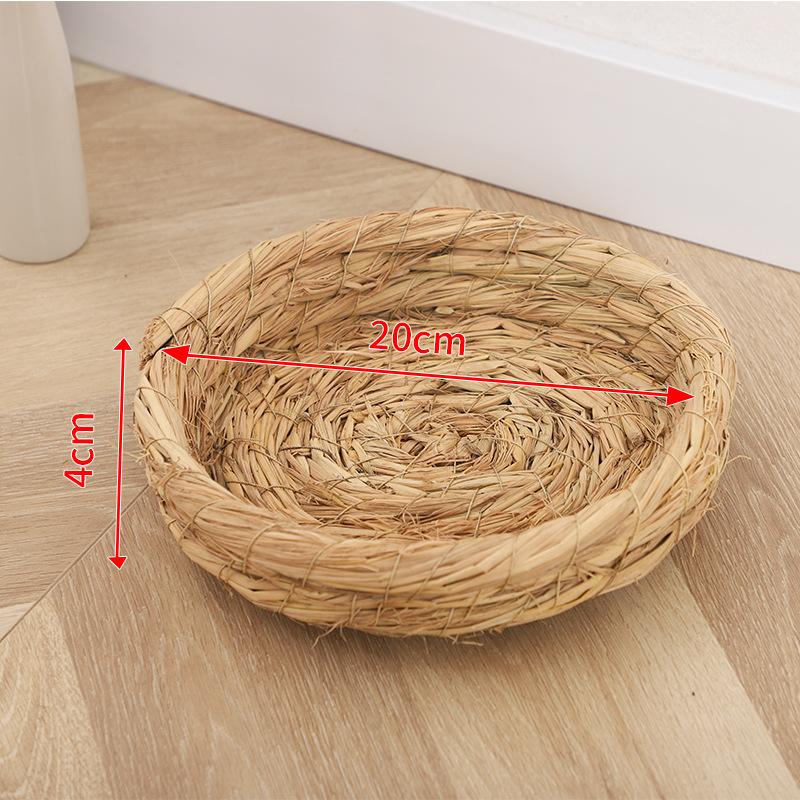 Hand Woven Straw Bird Nest Tiger Skin Parrot Peony Nest Rutin Chicken Nest Egg Laying Warmth Preservation Breeding Grass Nest
Hand Woven Straw Bird Nest Tiger Skin Parrot Peony Nest Rutin Chicken Nest Egg Laying Warmth Preservation Breeding Grass Nest