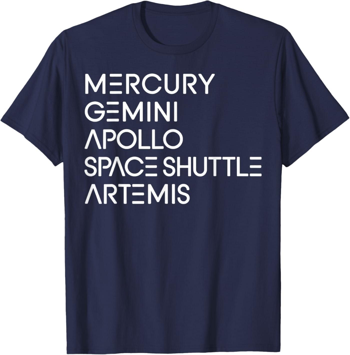 Space Programs Mercury Gemini Apollo Shuttle Artemis to Moon T-Shirt 5XL різнокольоровий
Space Programs Mercury Gemini Apollo Shuttle Artemis to Moon T-Shirt 5XL різнокольоровий