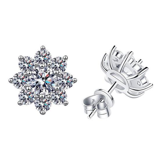Women Sunflower Earrings One Carat Cubic Flower Shape Zirconia Studs Petal Design Sweet and Lively Jewelry for Daily Wear Dating Party Photoshoot 4mm
Women Sunflower Earrings One Carat Cubic Flower Shape Zirconia Studs Petal Design Sweet and Lively Jewelry for Daily Wear Dating Party Photoshoot 4mm