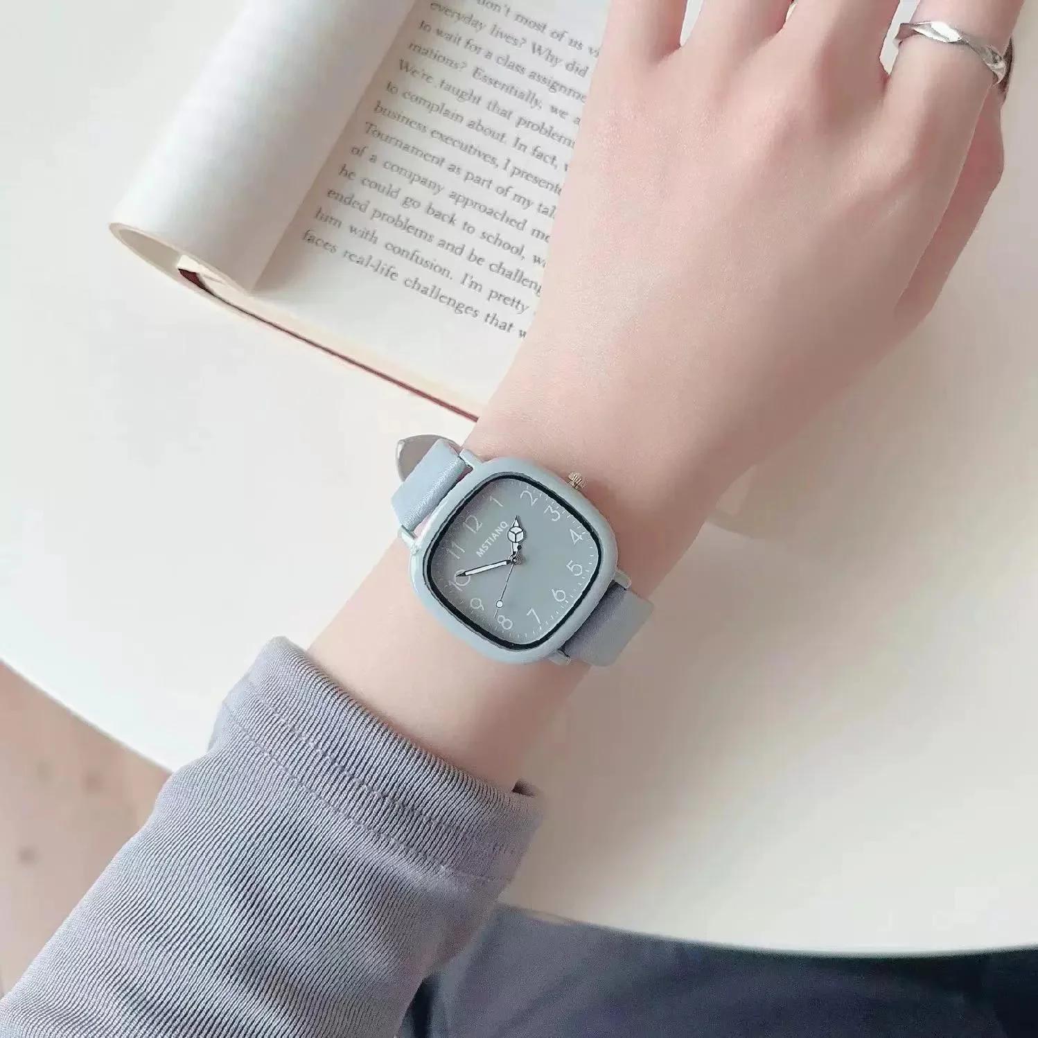 New Fashion Women Watch Silicone Quartz Wristwatches for Women Clock Christmas Gift Valentine s Day Students Watches Reloj Mujer
New Fashion Women Watch Silicone Quartz Wristwatches for Women Clock Christmas Gift Valentine s Day Students Watches Reloj Mujer