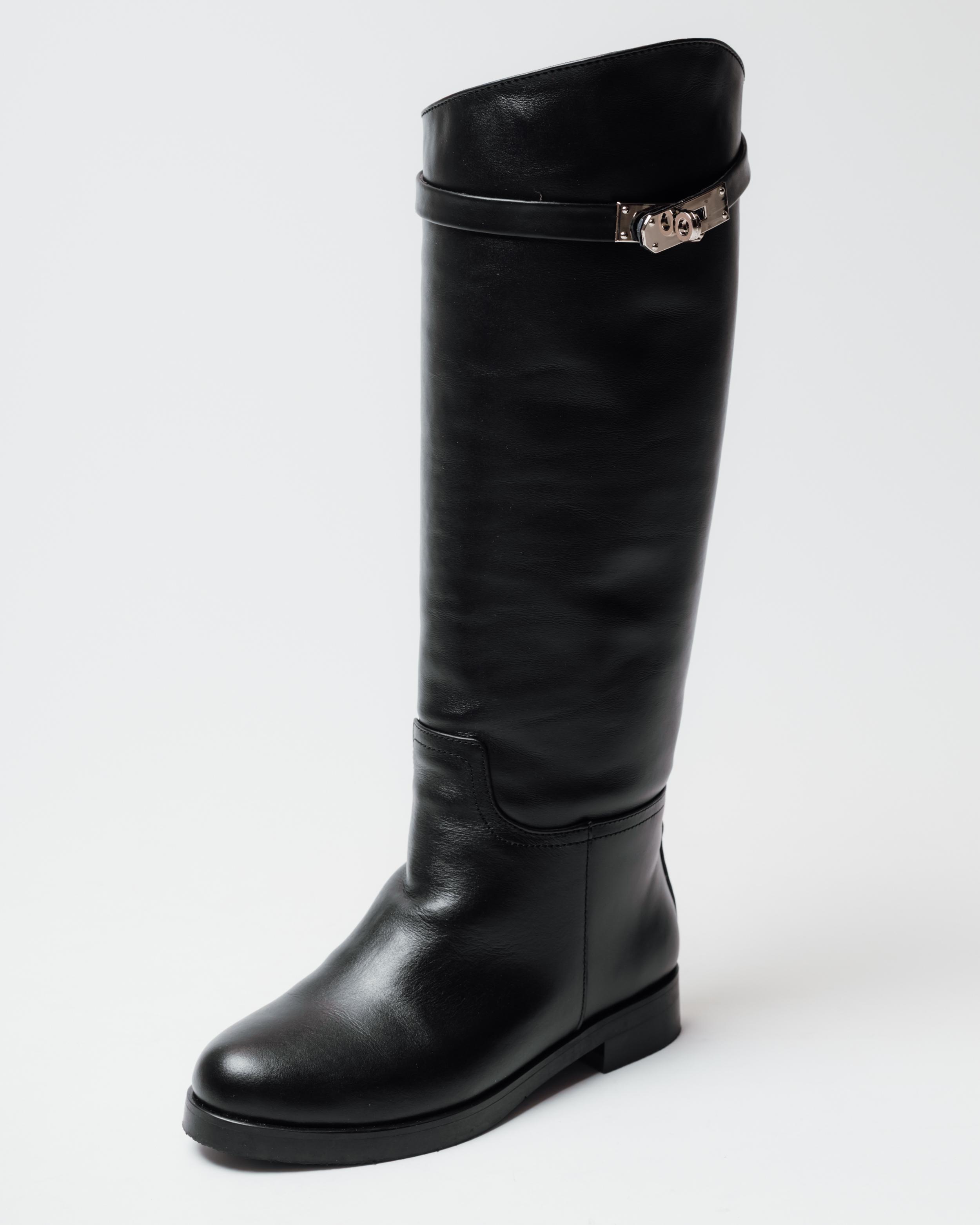 Women s boots Olli 72555 37 black leather 39 чорний
Women s boots Olli 72555 37 black leather 39 чорний