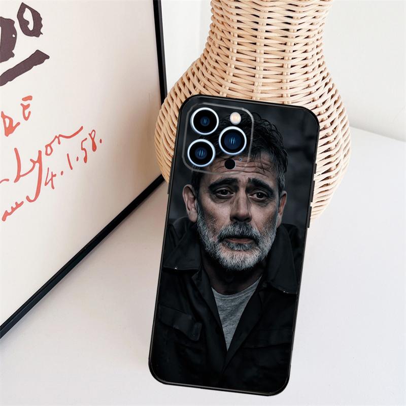 The Walking Dead Dead City Phone Case For iPhone 17 Pro Max 14 13 12 11 15 16 Pro Max mini 15 16 Plus 16e Back Cover iPhone 15 Plus
The Walking Dead Dead City Phone Case For iPhone 17 Pro Max 14 13 12 11 15 16 Pro Max mini 15 16 Plus 16e Back Cover iPhone 15 Plus