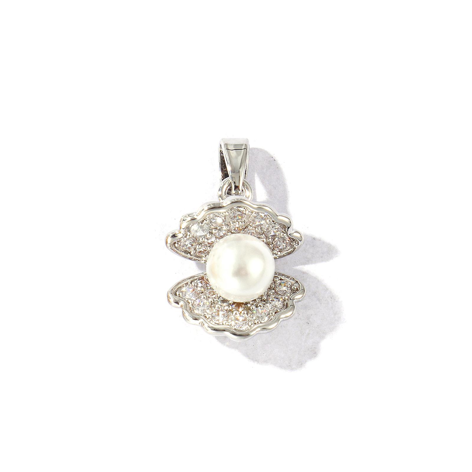 2PCs Brass Imitation Pearl Shell Charm White Acrylic Clear Rhinestone Pendant For Necklace DIY Making Findings 19mm x 12mm
2PCs Brass Imitation Pearl Shell Charm White Acrylic Clear Rhinestone Pendant For Necklace DIY Making Findings 19mm x 12mm
