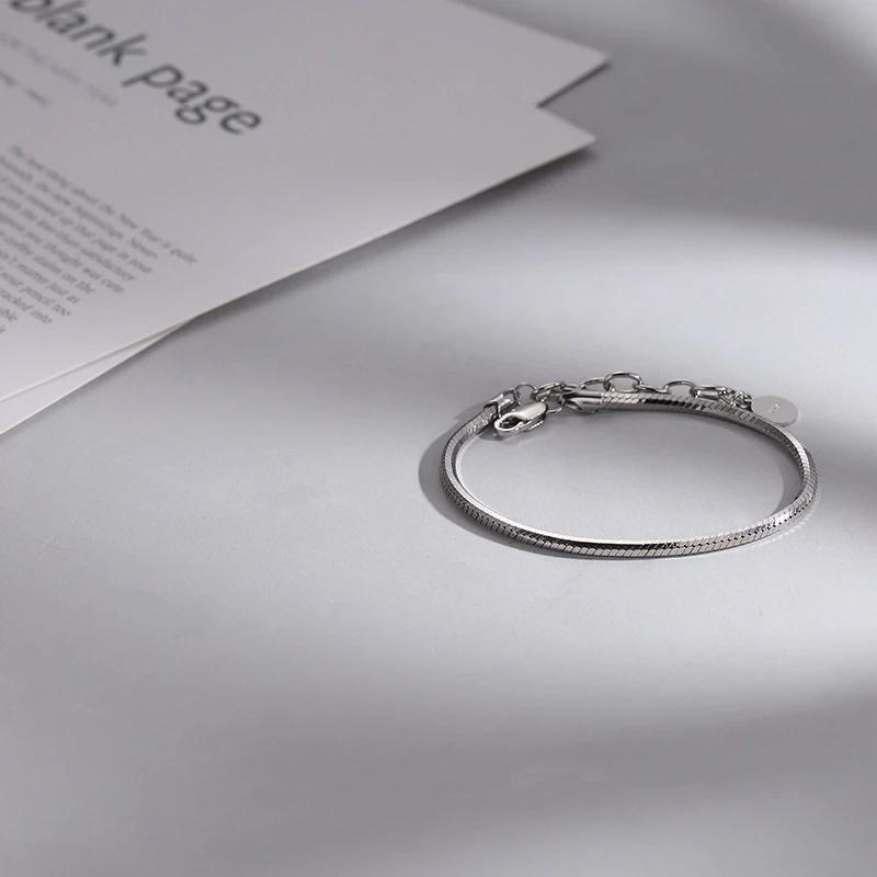 Classic Couple Bracelet for Men Women Valentine s Day Gift Fashion Snake Bone Bracelet Silver Color Stainless Steel Jewelry
Classic Couple Bracelet for Men Women Valentine s Day Gift Fashion Snake Bone Bracelet Silver Color Stainless Steel Jewelry