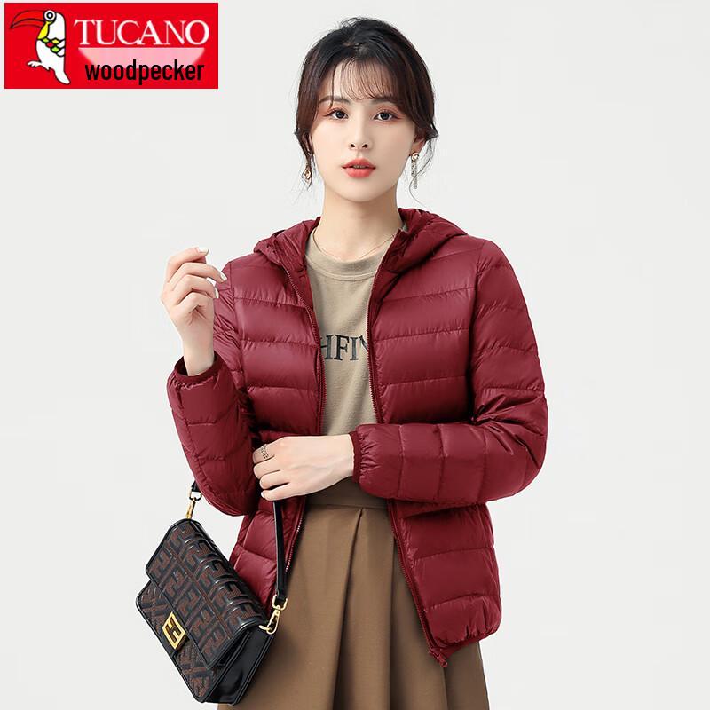 TUCANO Women s Short Down Jacket M
TUCANO Women s Short Down Jacket M