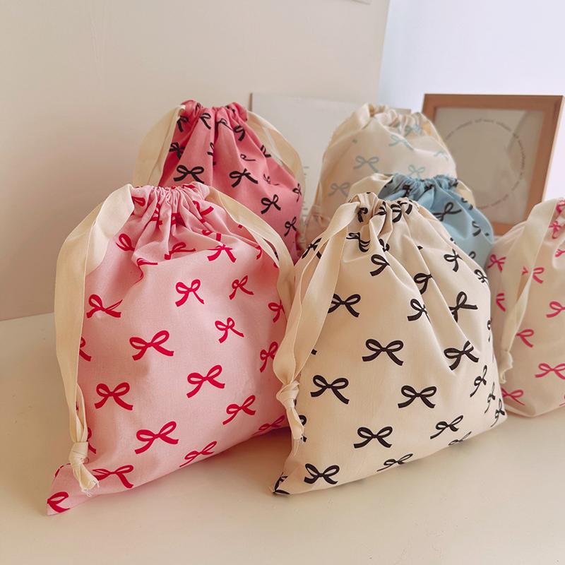 28*26cm Cloth Travel Large Capacity Multifunctional Multiple Colors Portable Draw Rope Girlish Heart Storage Bag Sweet Accessories светло-розовый
28*26cm Cloth Travel Large Capacity Multifunctional Multiple Colors Portable Draw Rope Girlish Heart Storage Bag Sweet Accessories светло-розовый