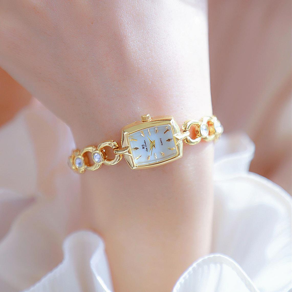 BS Watch Light Роскошные INS Diamond Маленький браслет Ювелирные изделия ручной работы Женские часы FA1706
BS Watch Light Роскошные INS Diamond Маленький браслет Ювелирные изделия ручной работы Женские часы FA1706