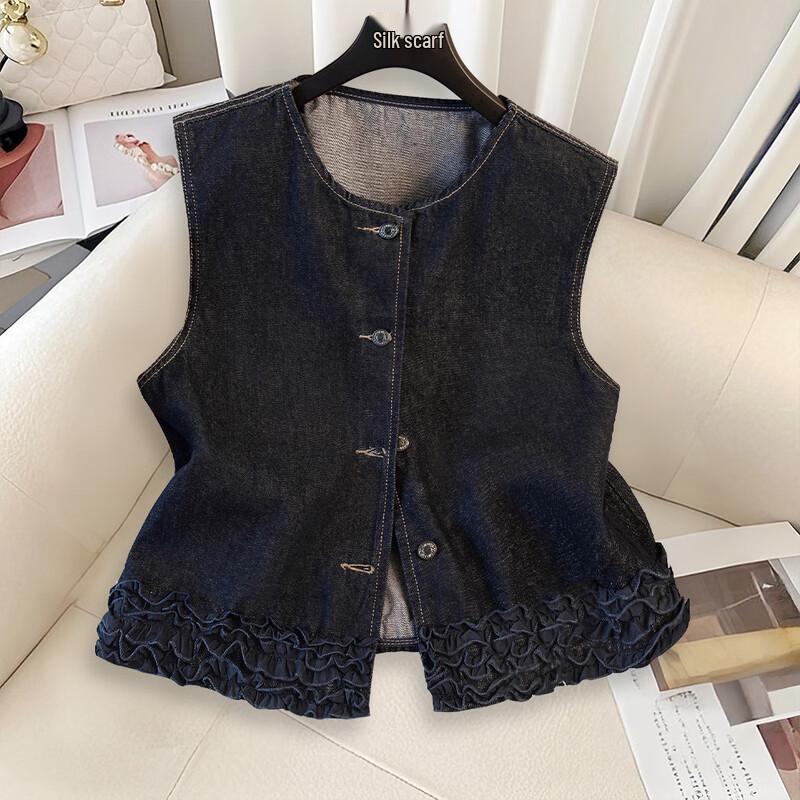 Женский жилет из выстиранного денима на пуговицах в корейском стиле L
Женский жилет из выстиранного денима на пуговицах в корейском стиле L