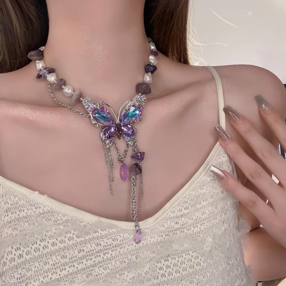 Adjustable Rhinestone Butterfly Necklace Exaggerated Women s Choker Pearl Crystal Necklace Girls
Adjustable Rhinestone Butterfly Necklace Exaggerated Women s Choker Pearl Crystal Necklace Girls
