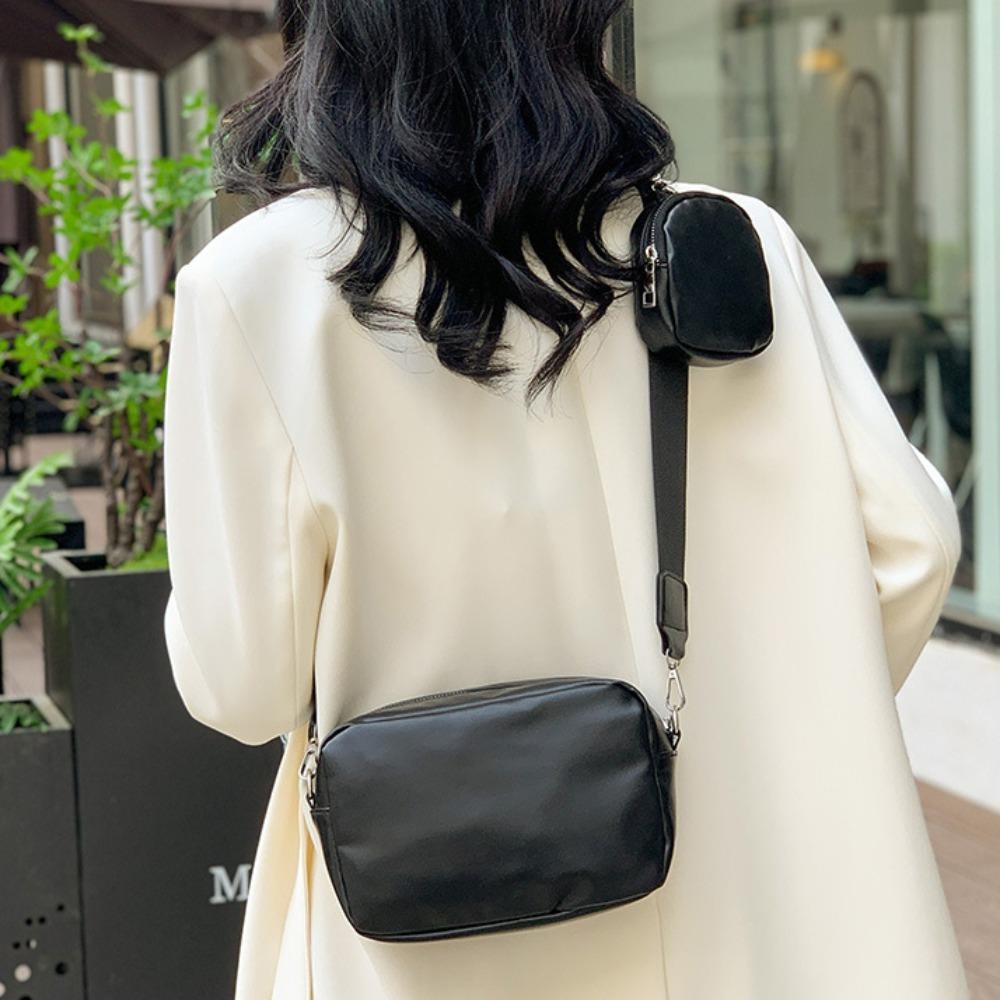 Vintage Bag with Pouch Large Capacity Shoulder Bag Simple PU Leather Bag Unisex кавовий
Vintage Bag with Pouch Large Capacity Shoulder Bag Simple PU Leather Bag Unisex кавовий