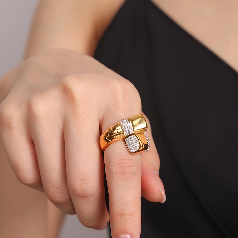 Stainless Steel Chunky Rings With Zircon For Women 18K Gold Plated Waterproof Women s Ring Hip Hop Rock Punk Style Female Ring 6
Stainless Steel Chunky Rings With Zircon For Women 18K Gold Plated Waterproof Women s Ring Hip Hop Rock Punk Style Female Ring 6