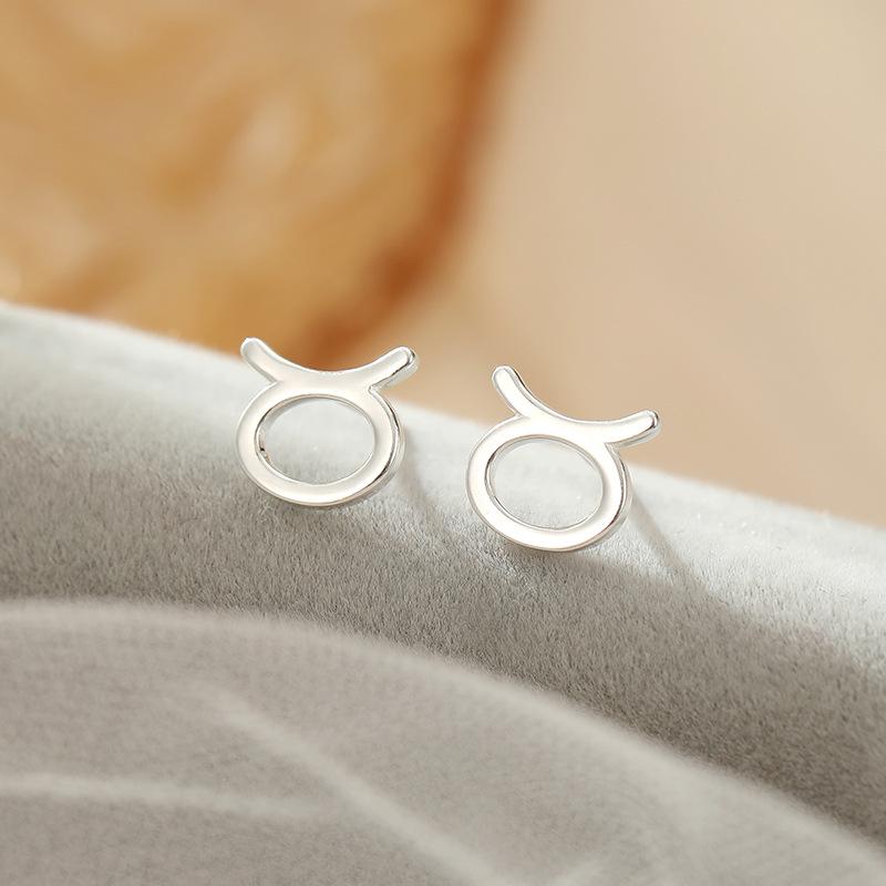 Серьги со знаком зодиака Banyan Tree из серебра 925 пробы — элегантный роскошный дизайн для женщин. 925 Silver
Серьги со знаком зодиака Banyan Tree из серебра 925 пробы — элегантный роскошный дизайн для женщин. 925 Silver