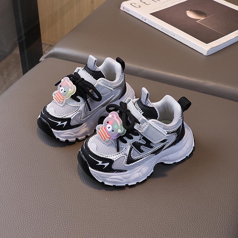 Autumn 2025 Waterproof Leather Running Sneakers for Boys - Black Toddler & Dad Friendly Size 23-27 (Set of 5 Pairs)
Autumn 2025 Waterproof Leather Running Sneakers for Boys - Black Toddler & Dad Friendly Size 23-27 (Set of 5 Pairs)