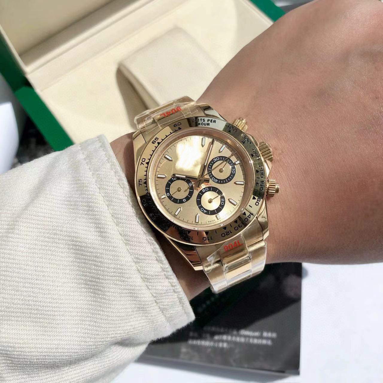 Автоматичний чоловічий хронограф La Jiaditongna Green Gold Daytona Universe, Великий циферблат.
Автоматичний чоловічий хронограф La Jiaditongna Green Gold Daytona Universe, Великий циферблат.