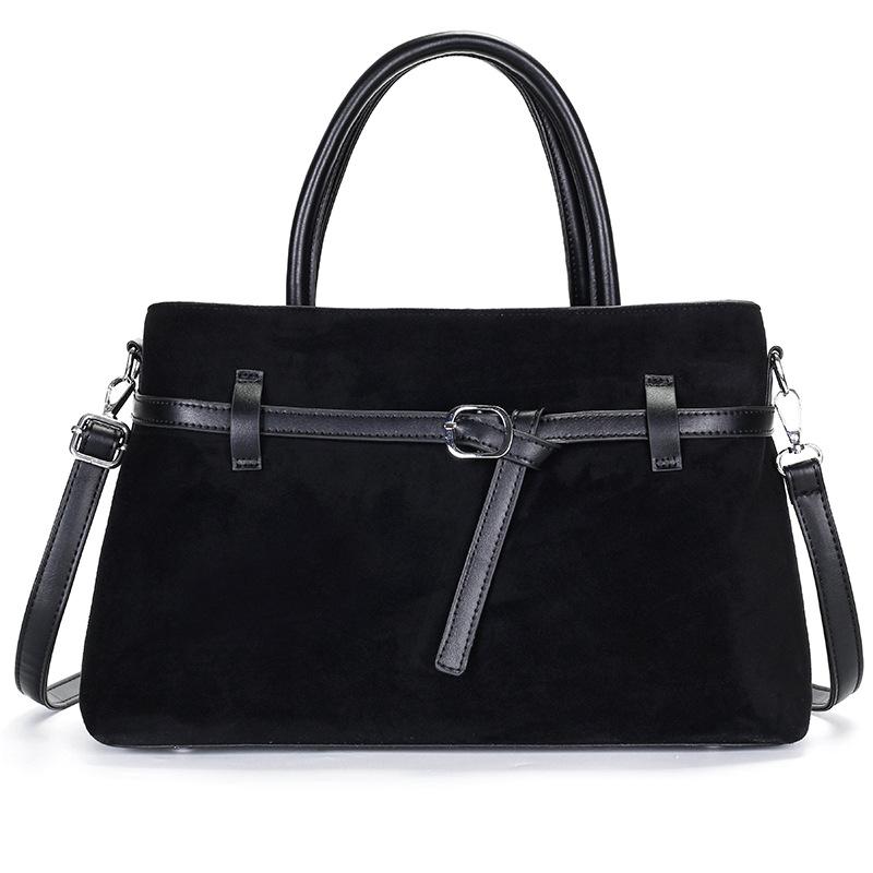 Buckle Decorative Design Solid Faux Suede Handbag Large Capacity Casual Tote Premium Minimalist Commute Crossbody Bag 2025 Retro
Buckle Decorative Design Solid Faux Suede Handbag Large Capacity Casual Tote Premium Minimalist Commute Crossbody Bag 2025 Retro