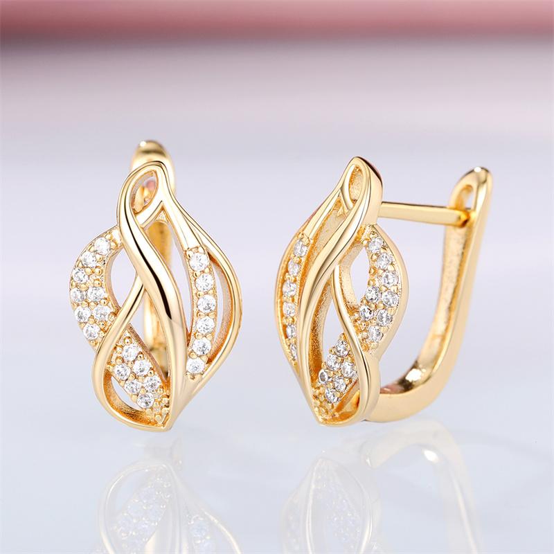 Huitan Hot Leaf Hoop Earrings for Women Fashion Daily Wear Fancy Accessories Wedding Party Elegant Bride Earrings Modern Zircon
Huitan Hot Leaf Hoop Earrings for Women Fashion Daily Wear Fancy Accessories Wedding Party Elegant Bride Earrings Modern Zircon